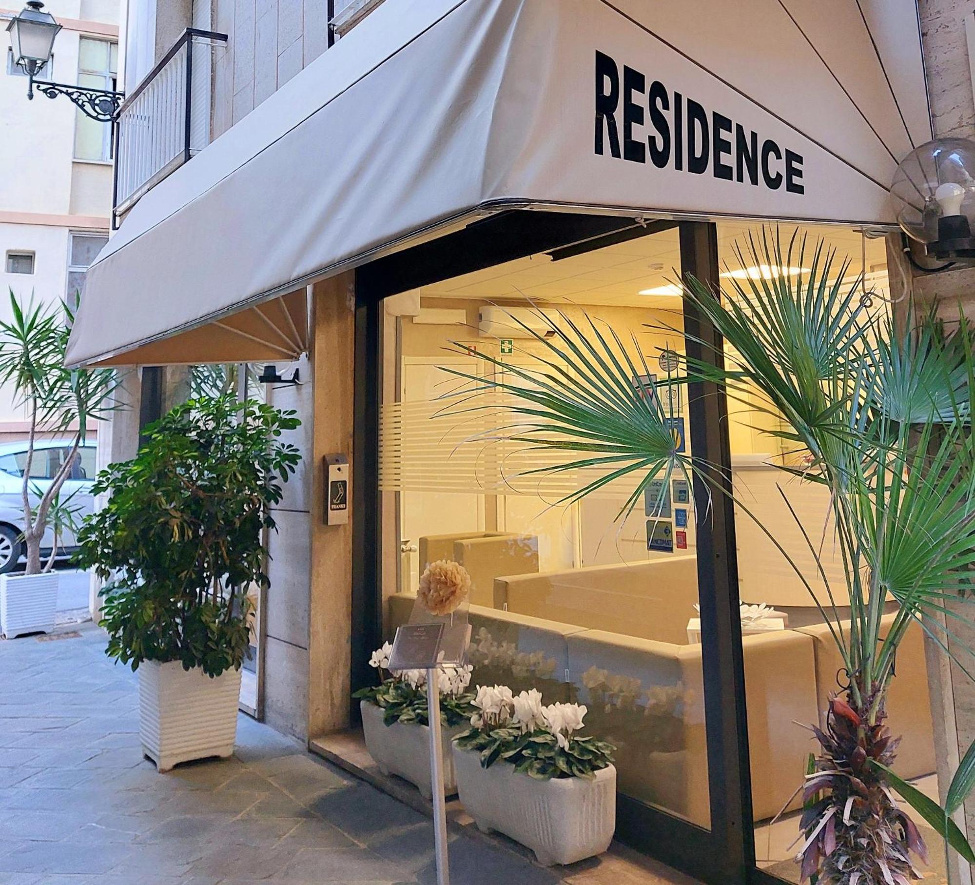 Residence Barusso Alassio Esterno foto